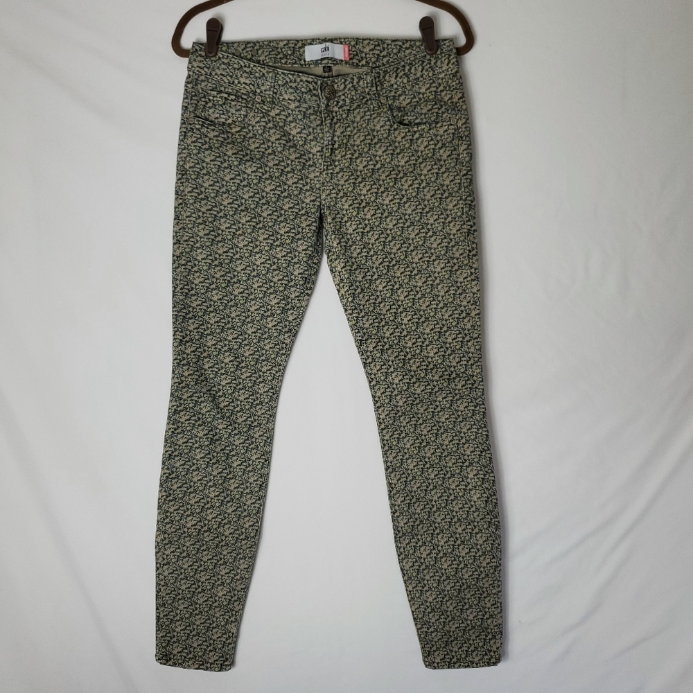 Cabi Skinny Ditsy Floral Printed Jeans Size 4